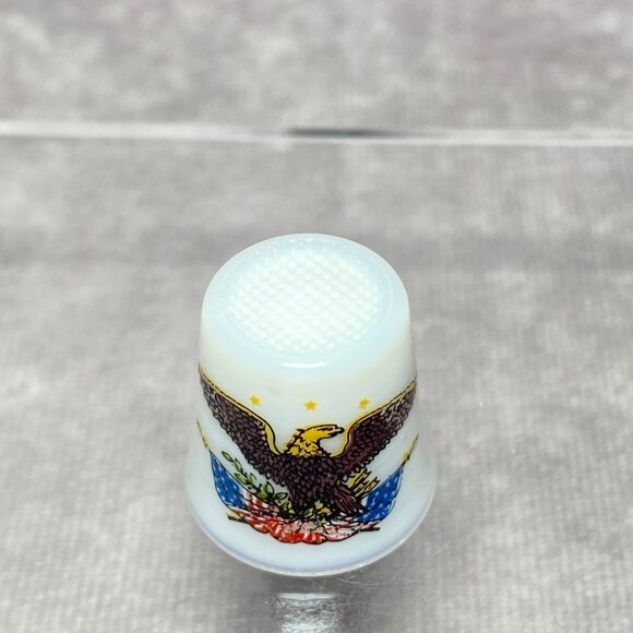 Vintage Porcelain Thimble With Bald Eagle & American Flag Design - Picture 2 of 9